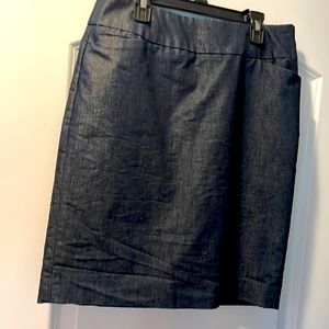 EUC Halogen Denim Skirt Size 6